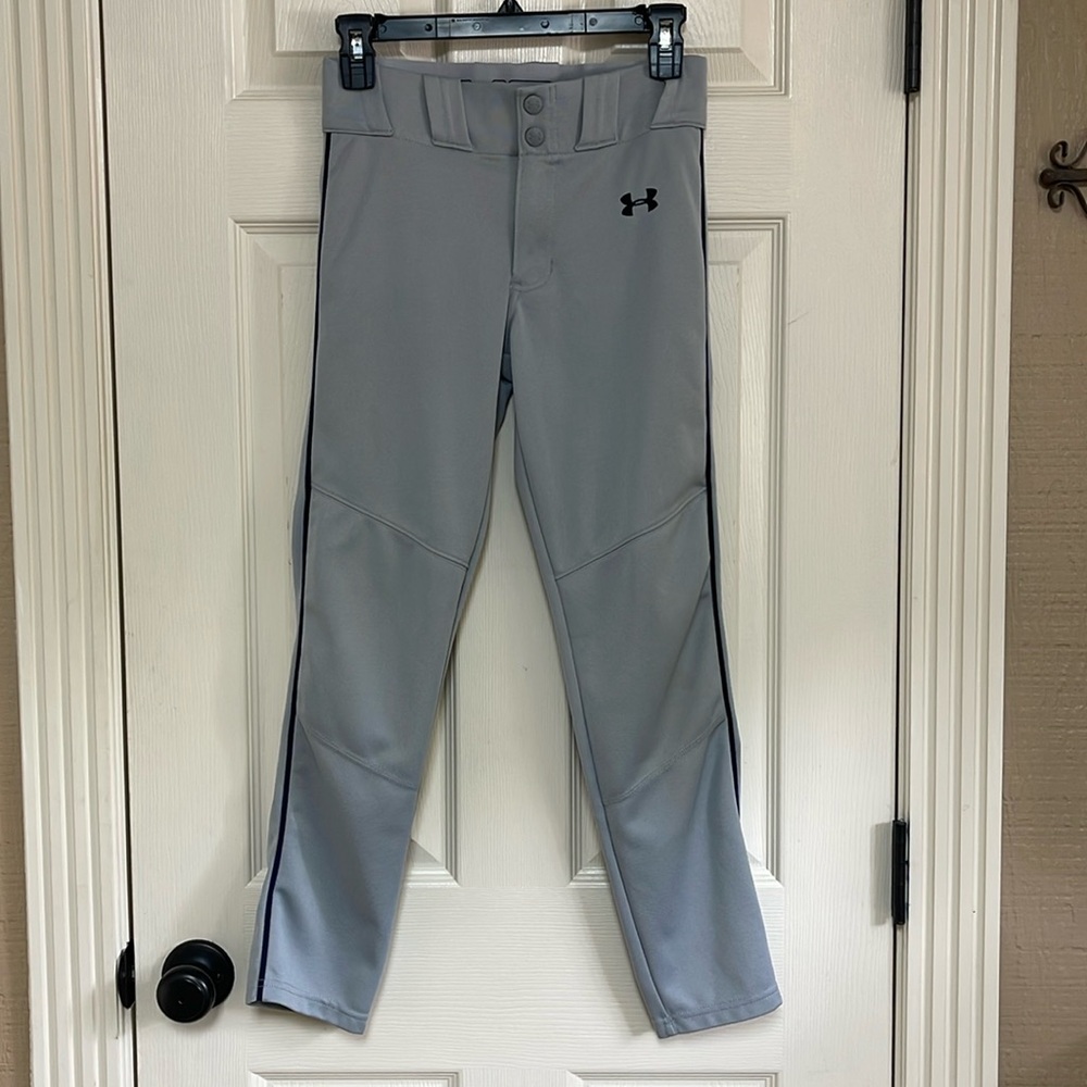 Under Armour Loose heatgear baseball pants. Size YMD. Gray / Navy.